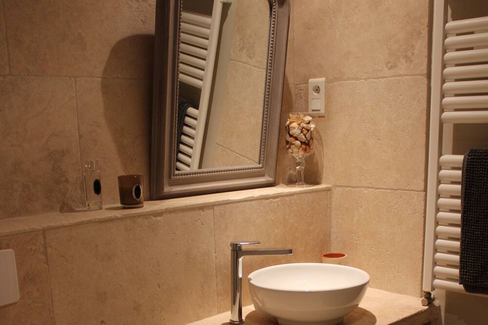 Photo of Bathroom in Paluds de Noves