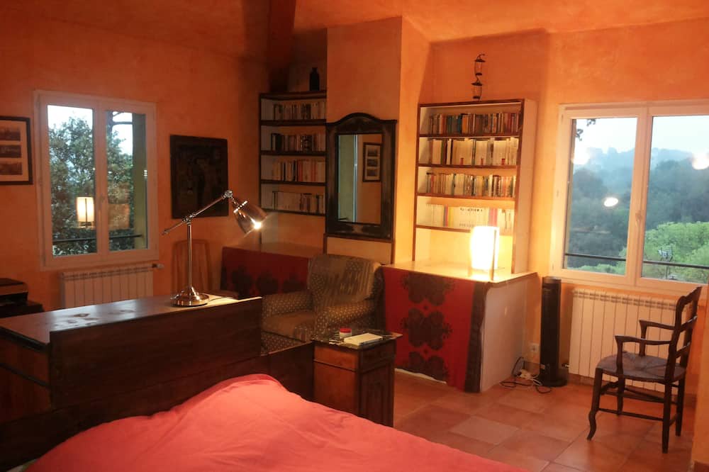 Photo of Bedroom in Trans-en-Provence