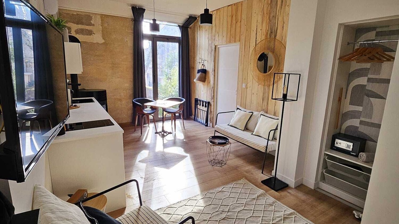 Photo of Bathroom in Avignon City Centre