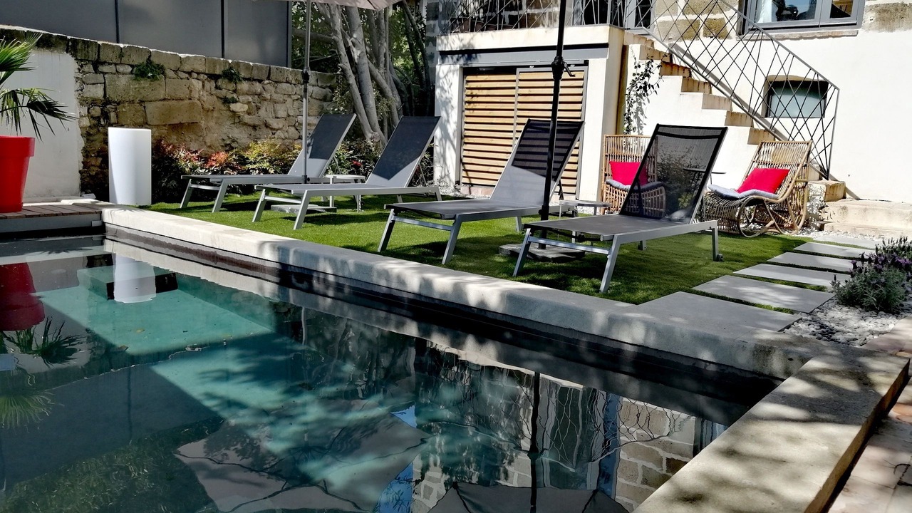 Photo of Outdoor in Avignon City Centre