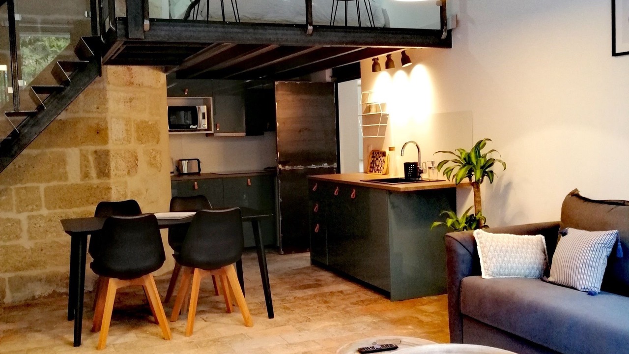 Photo of Bathroom in Avignon City Centre