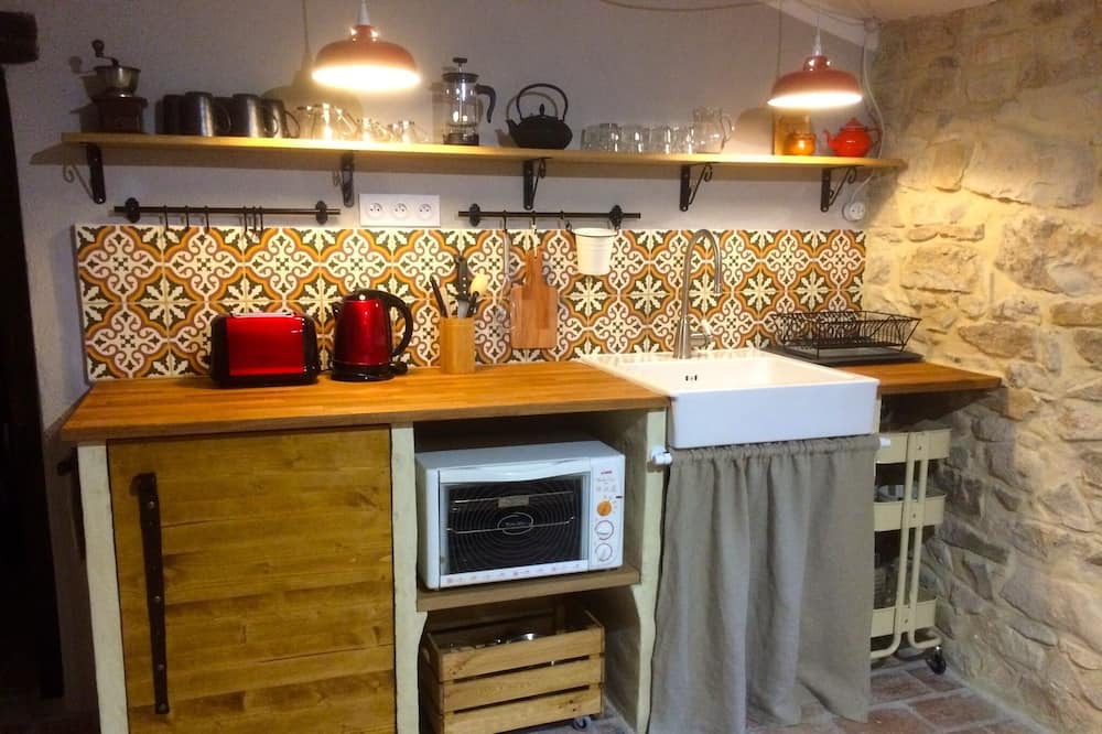 Photo of Kitchen in Saint-Jean-de-Ceyrargues