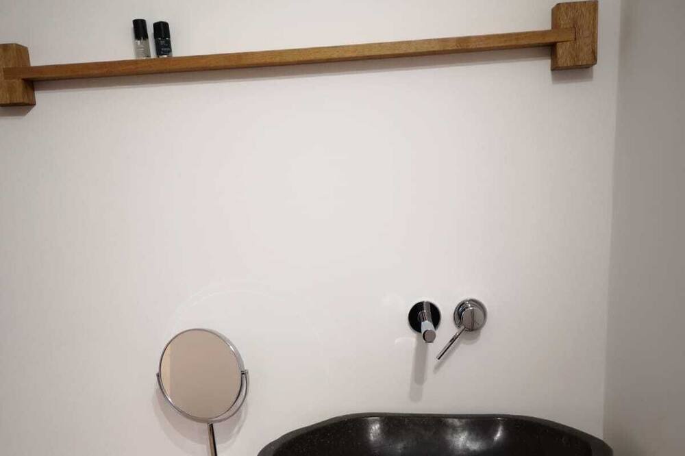 Photo of Bathroom in Roquefort-les-Pins