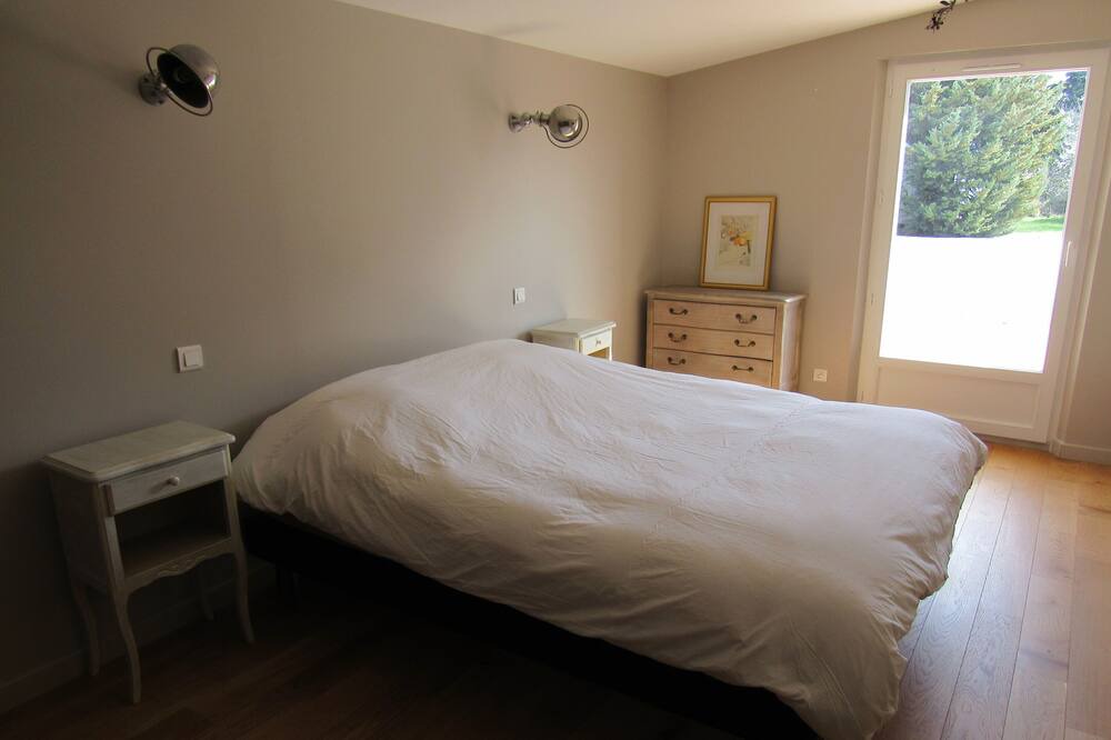 Photo of Bedroom in Robion