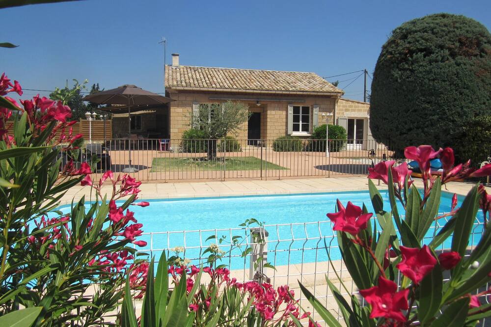 Photo of Outdoor in Robion