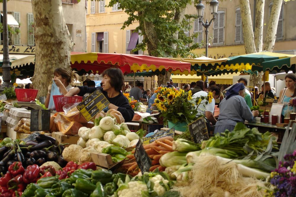 Photo of Outdoor in Mouries