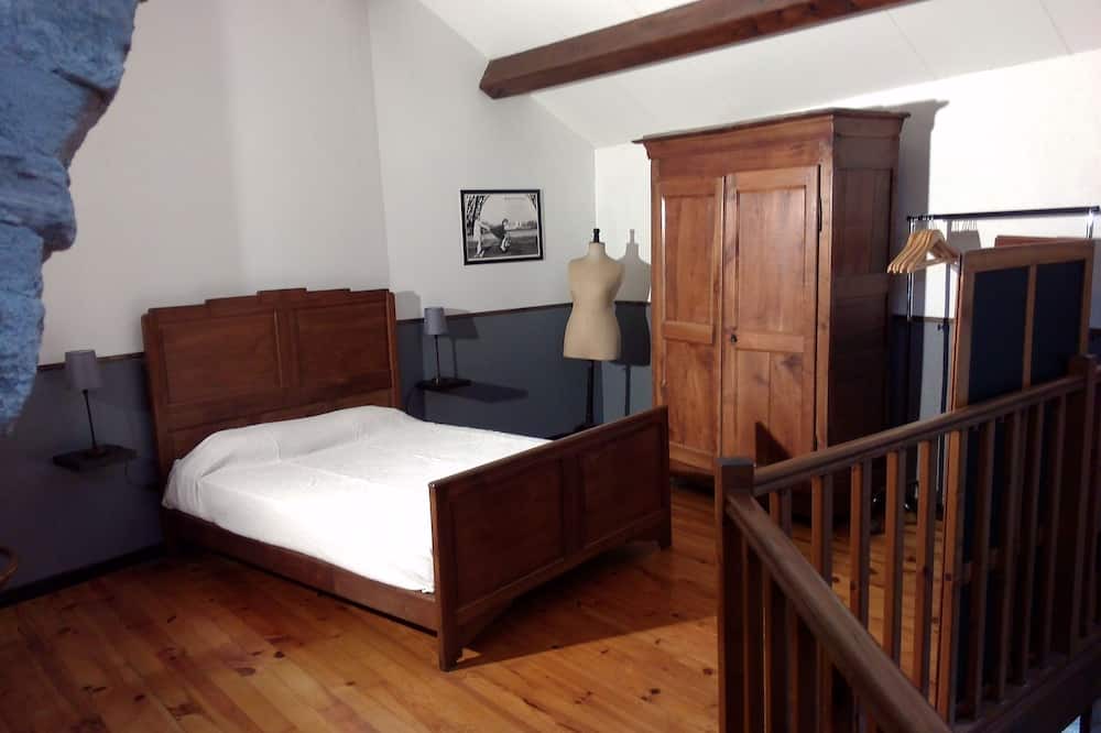 Photo of Bedroom in Olargues