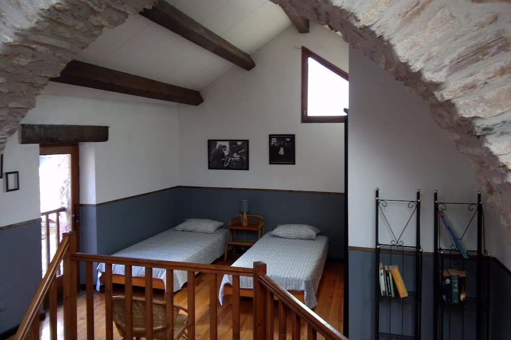 Photo of Bedroom in Olargues