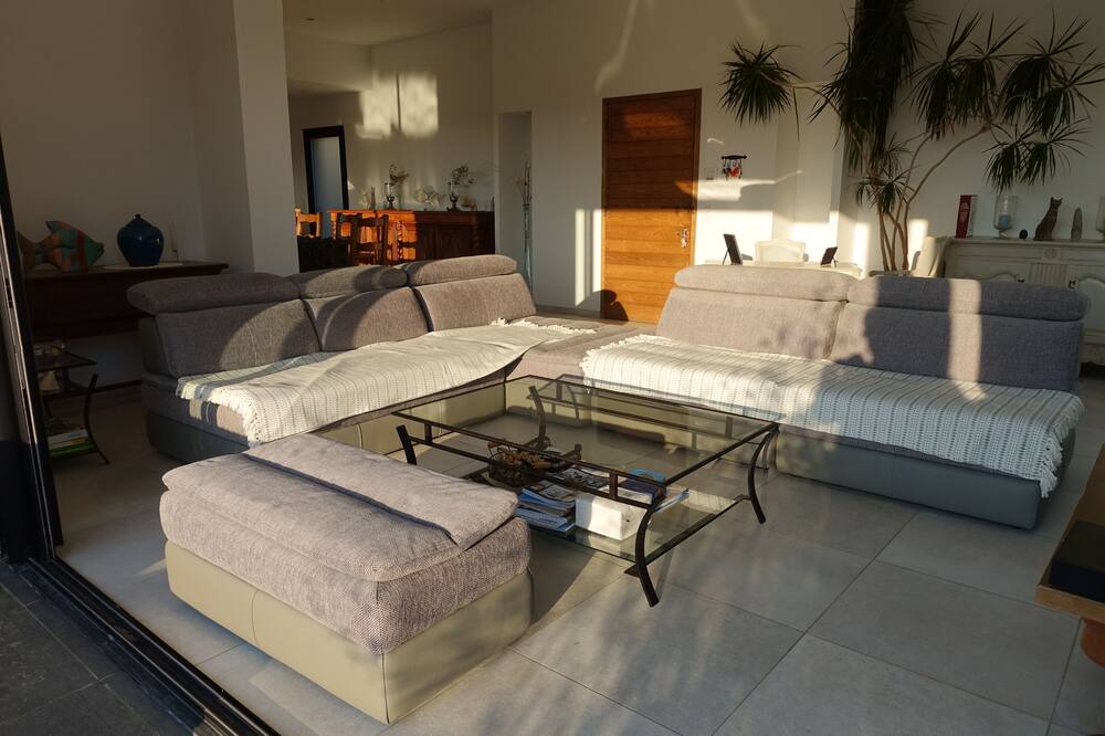 Photo of Livingroom in Ceyreste