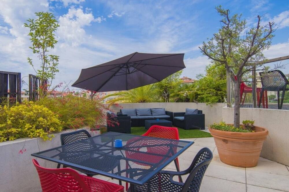 Photo of Patio Balcony in Carnot