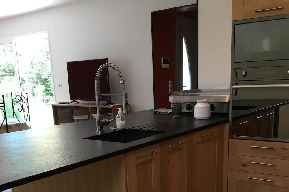Photo of Kitchen in Mouries