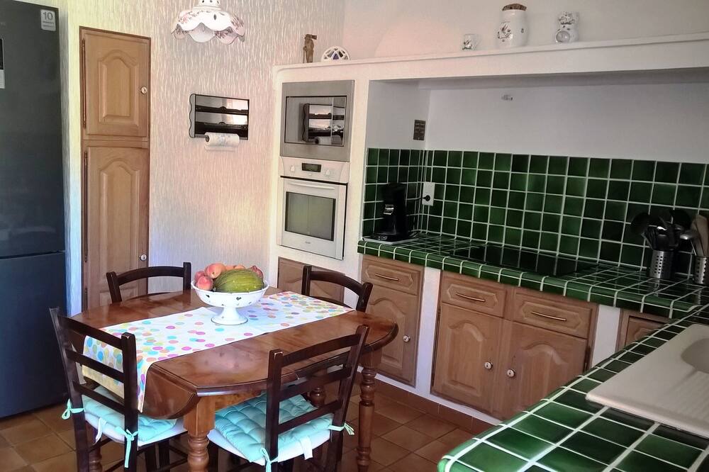 Photo of Kitchen in La Crau