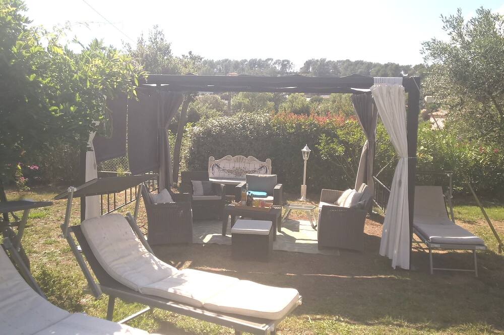 Photo of Patio Balcony in La Crau