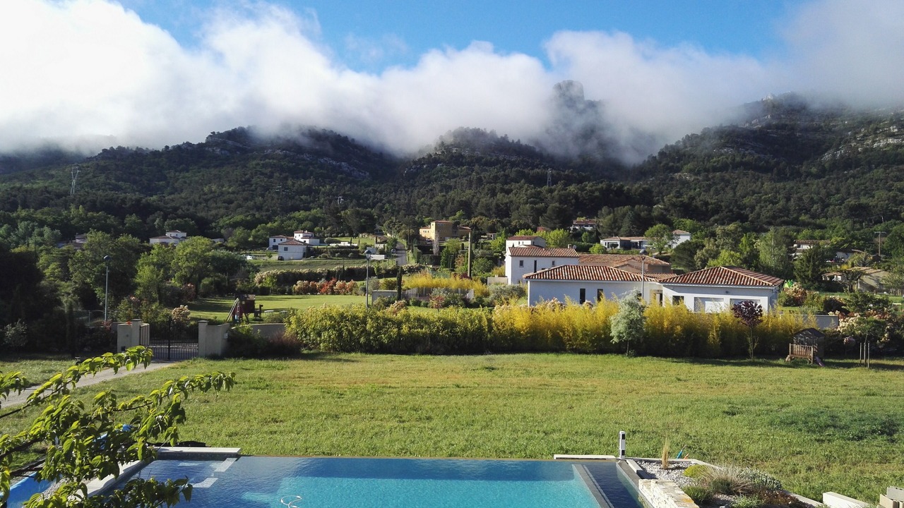 Photo of Outdoor in Simiane-Collongue