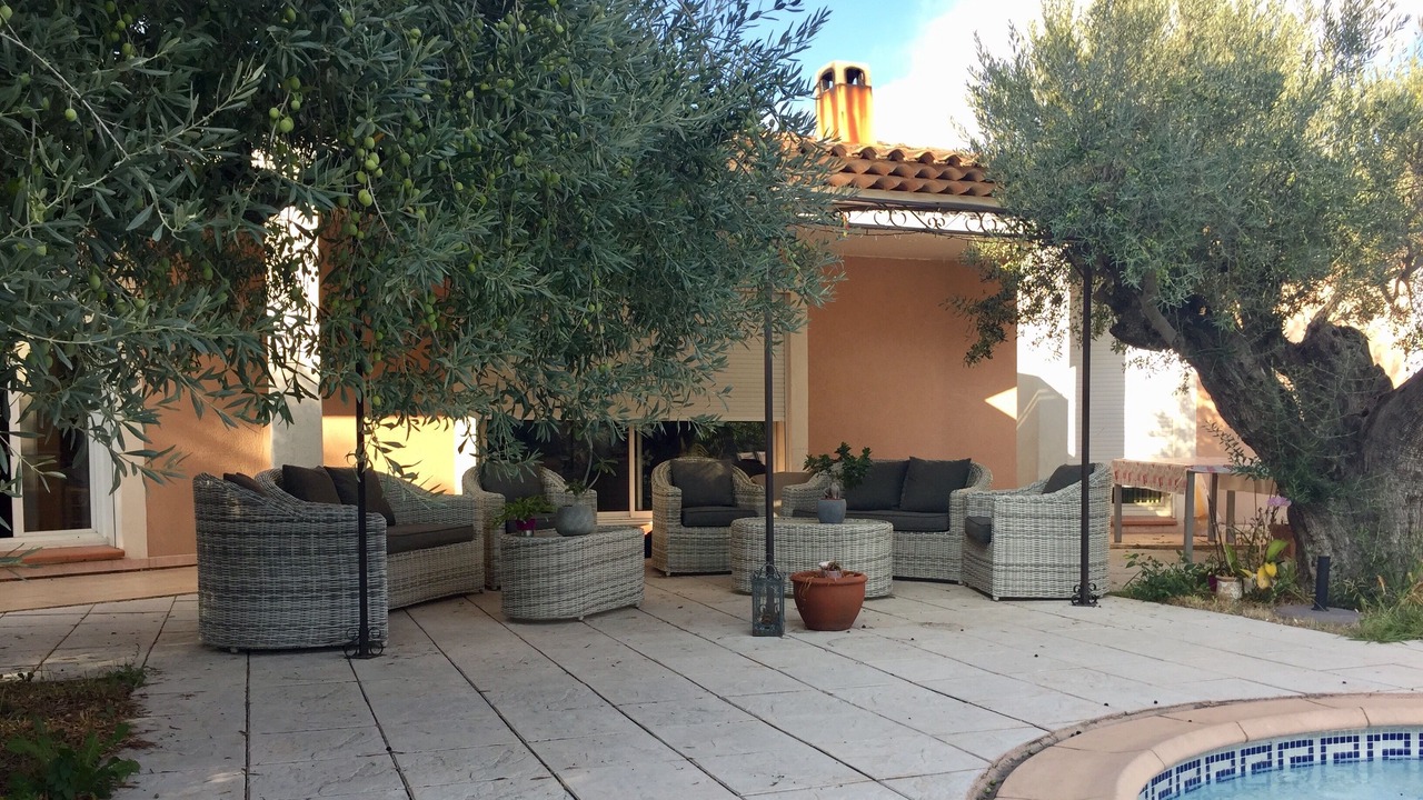 Photo of Patio Balcony in Salon-de-Provence