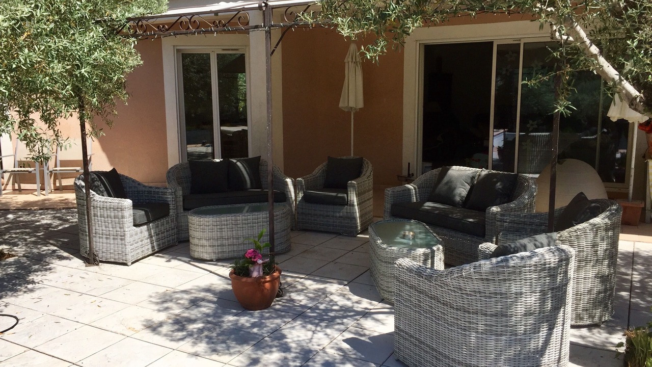 Photo of Patio Balcony in Salon-de-Provence
