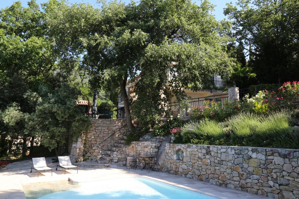 Photo of Outdoor in Seillans