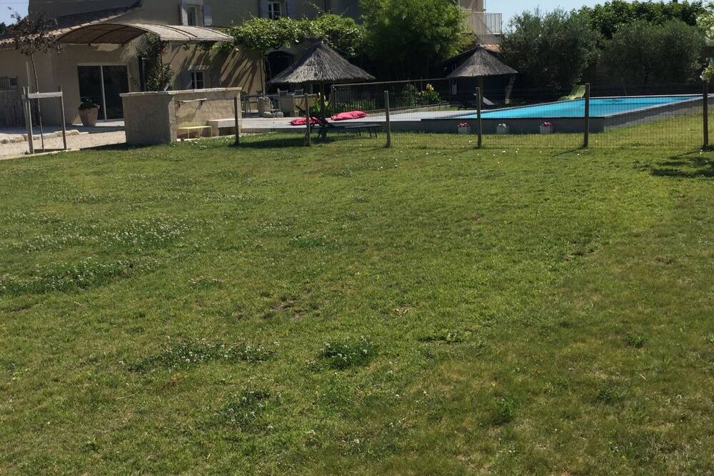 Photo of Outdoor in Barbentane