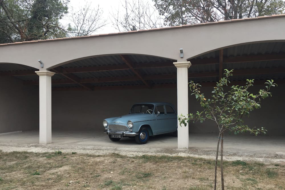 Photo of Others in Mas-Blanc-des-Alpilles