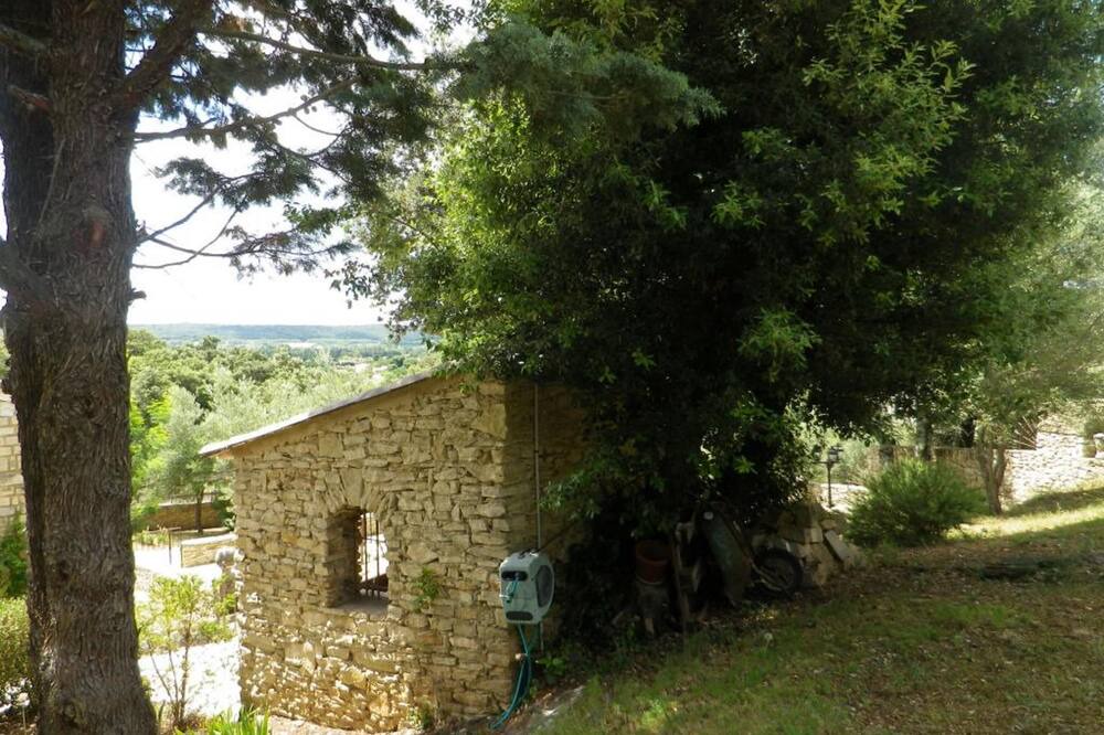 Photo of Outdoor in Saint-Quentin-la-Poterie