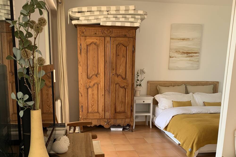 Photo of Bedroom in Les Lecques