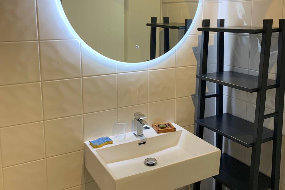 Photo of Bathroom in Les Lecques