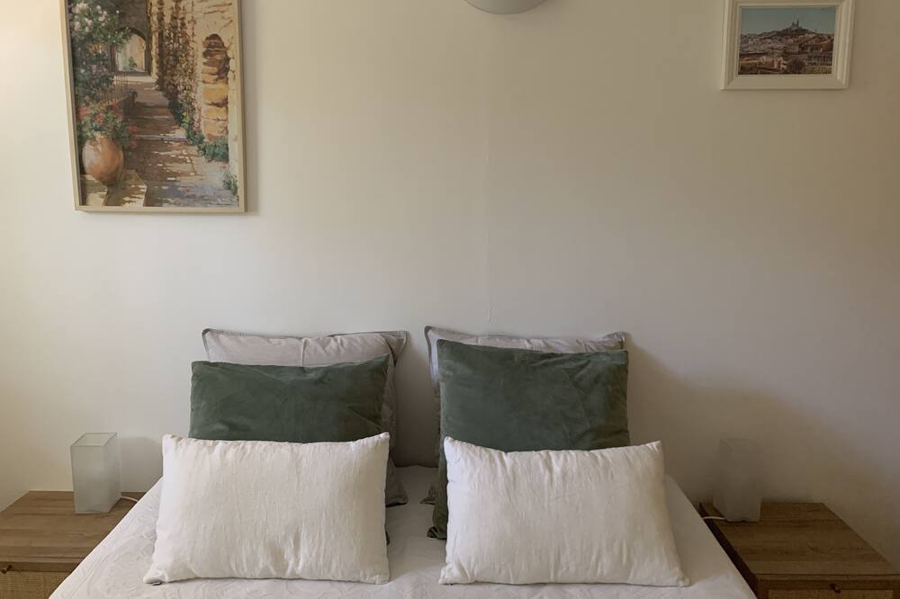 Photo of Bedroom in Les Lecques