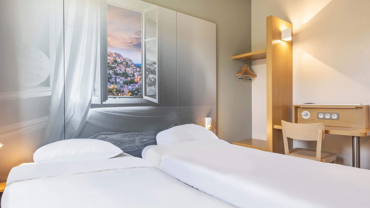 Photo of Bedroom in Salon-de-Provence