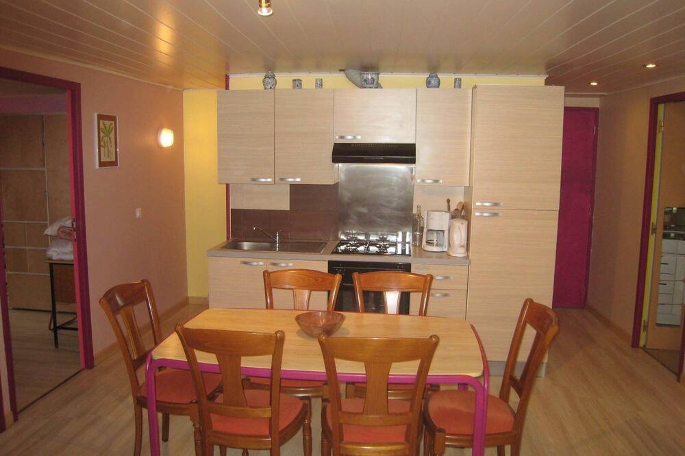 Photo of Kitchen in Saint-Paul-sur-Ubaye