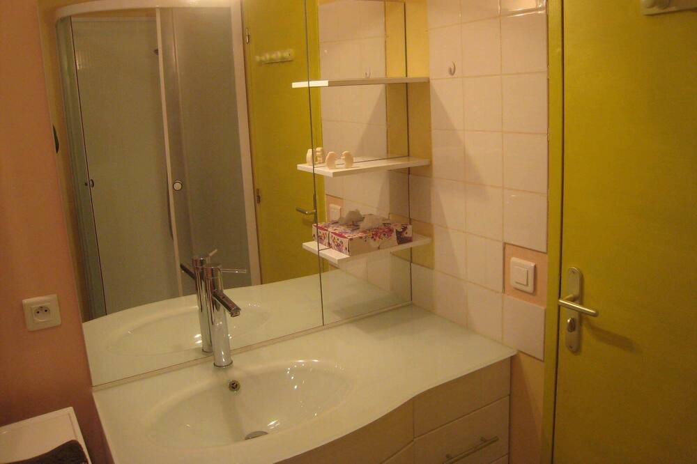 Photo of Bathroom in Saint-Paul-sur-Ubaye
