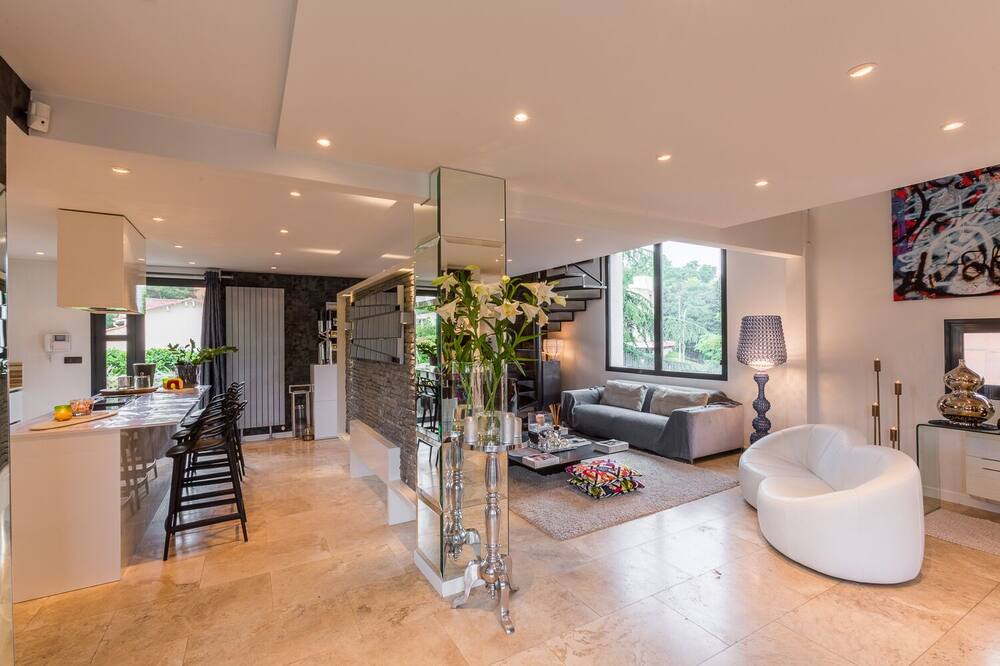 Photo of Livingroom in Sud