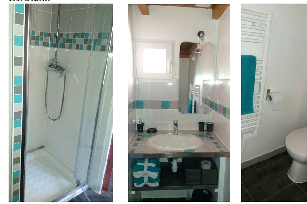 Photo of Bathroom in Bouyon