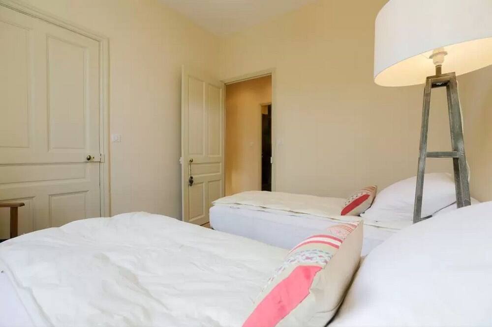 Photo of Bedroom in Avignon City Centre