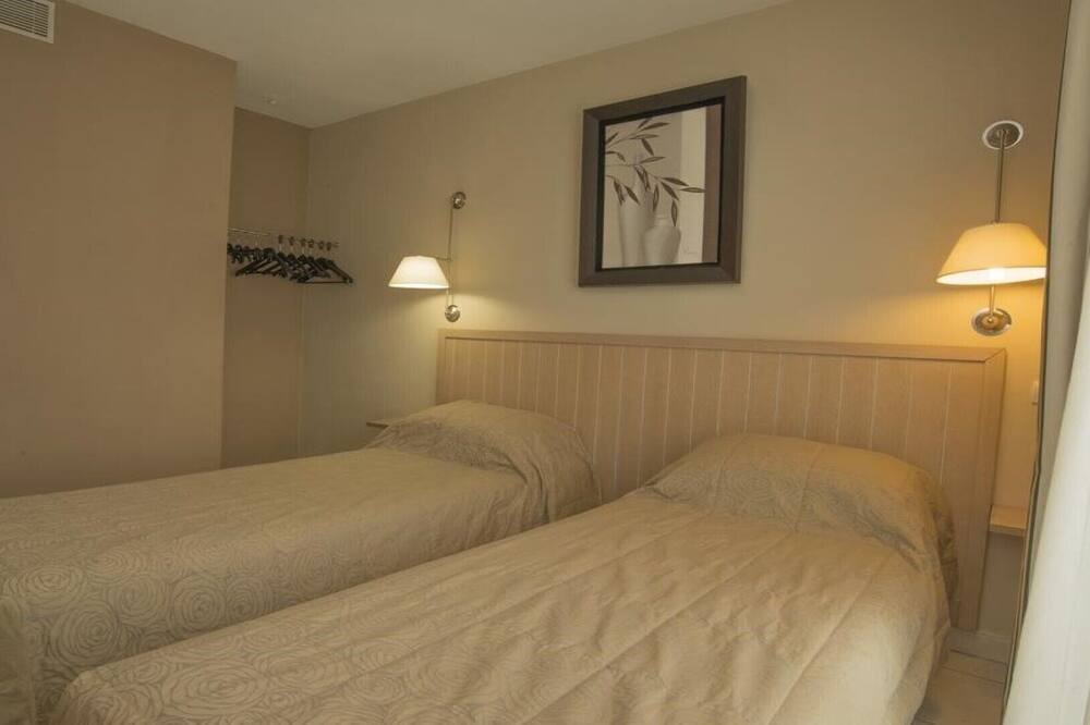 Photo of Bedroom in Carnot