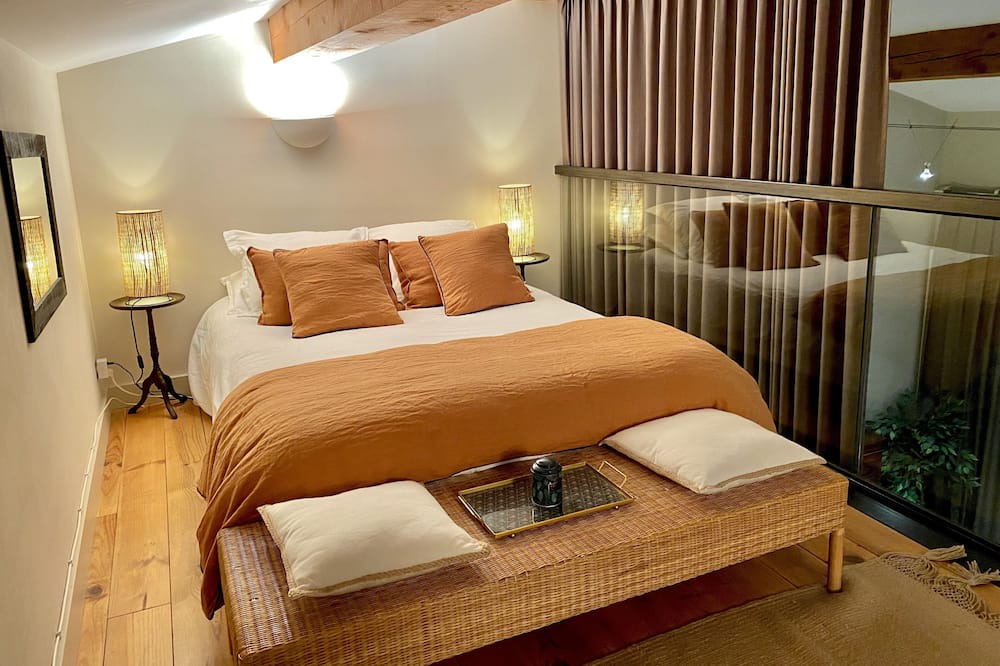 Photo of Bedroom in St.-Remy-de-Provence