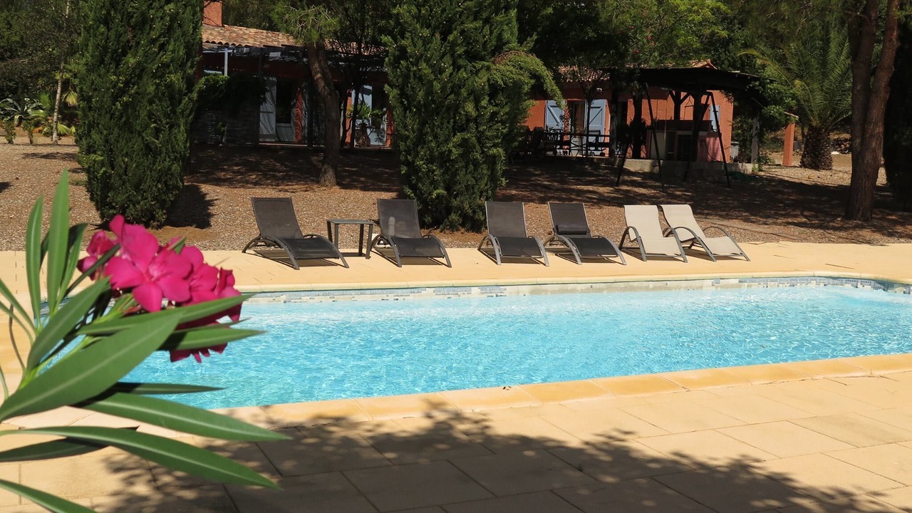 Photo of Outdoor in Caux