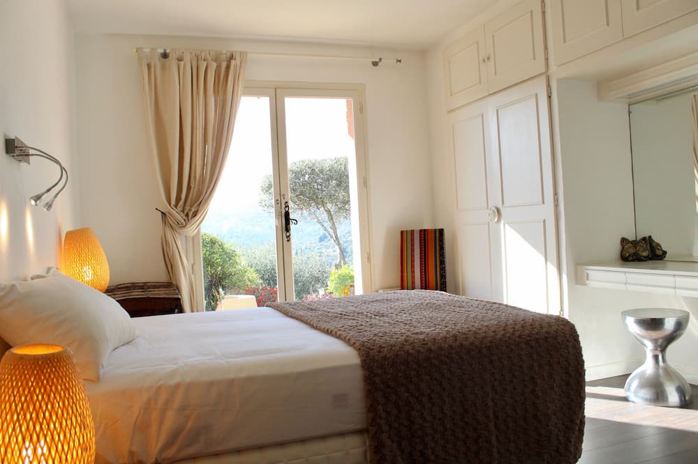 Photo of Others in Tourrettes-sur-Loup