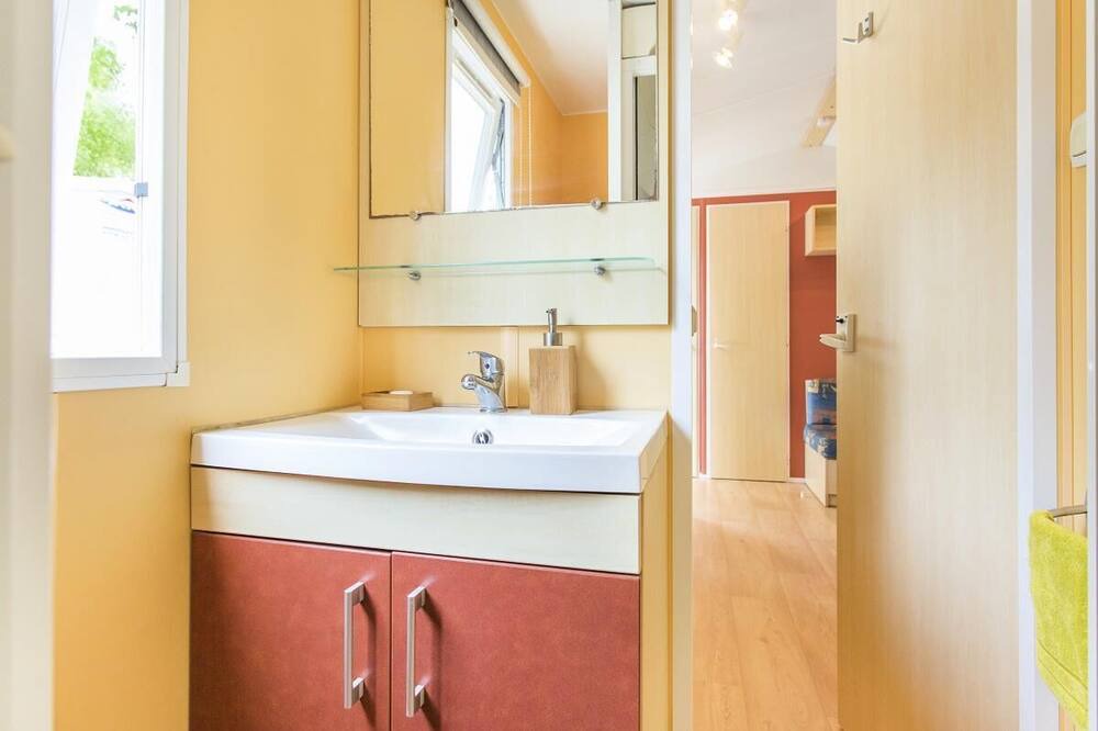 Photo of Bathroom in Argeles-sur-Mer
