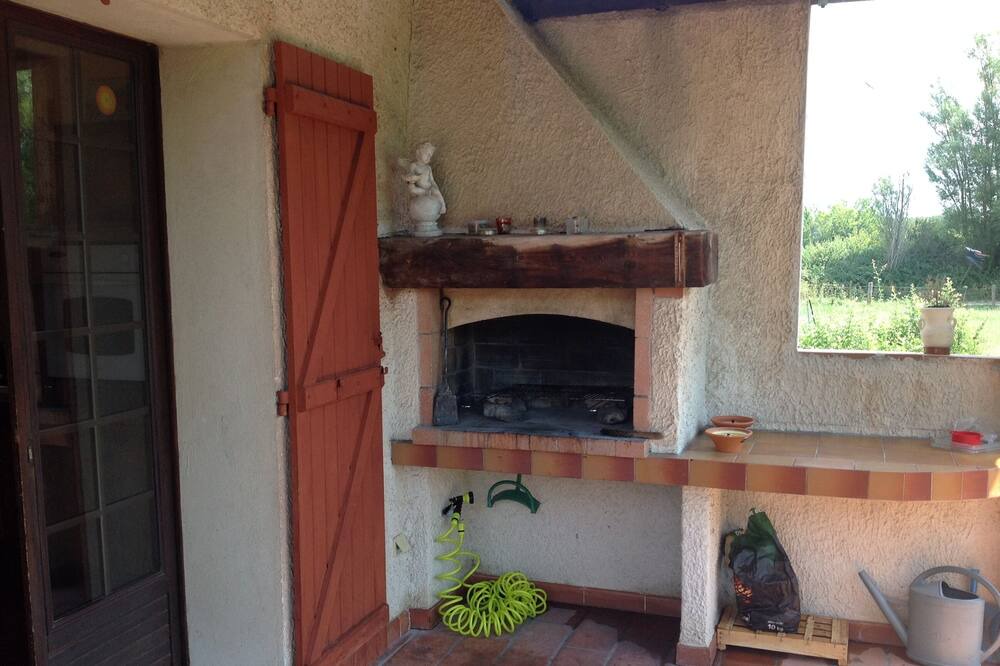 Photo of Outdoor in Cornillon-Confoux
