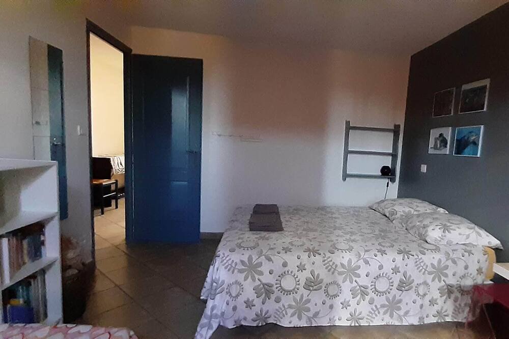 Photo of Bedroom in Caremeau