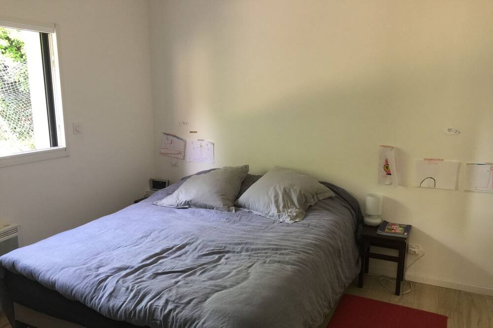 Photo of Bedroom in Quartier des Espesses