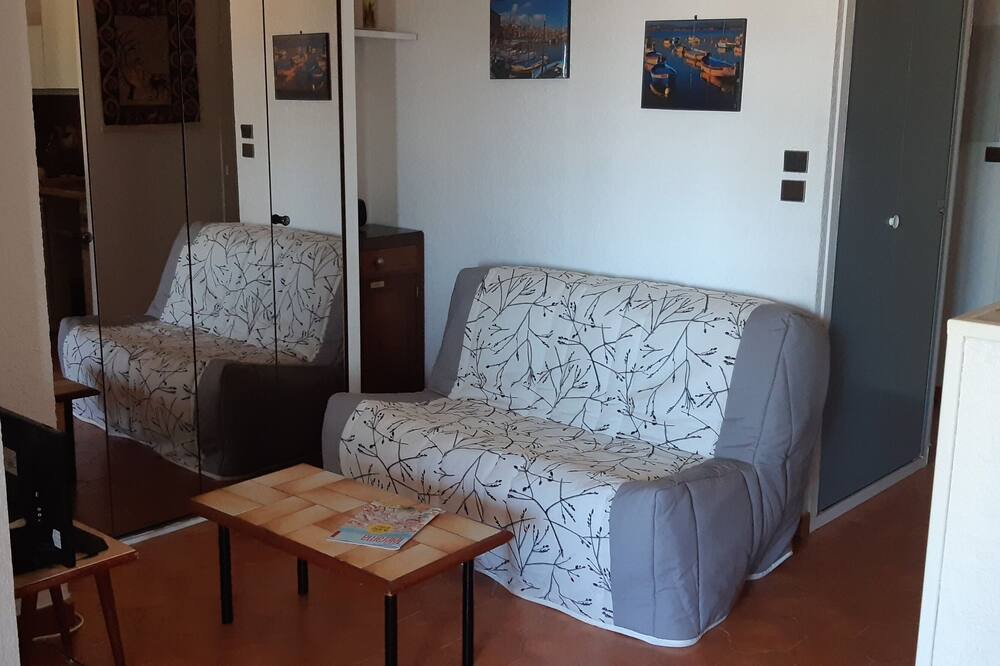 Photo of Livingroom in Six-Fours-les-Plages