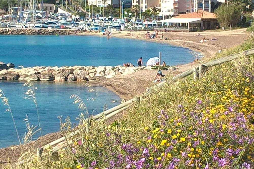 Photo of Outdoor in Six-Fours-les-Plages