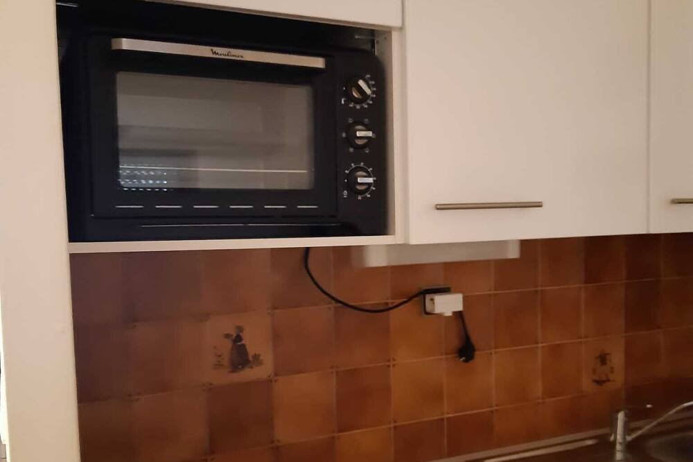 Photo of Kitchen in Six-Fours-les-Plages
