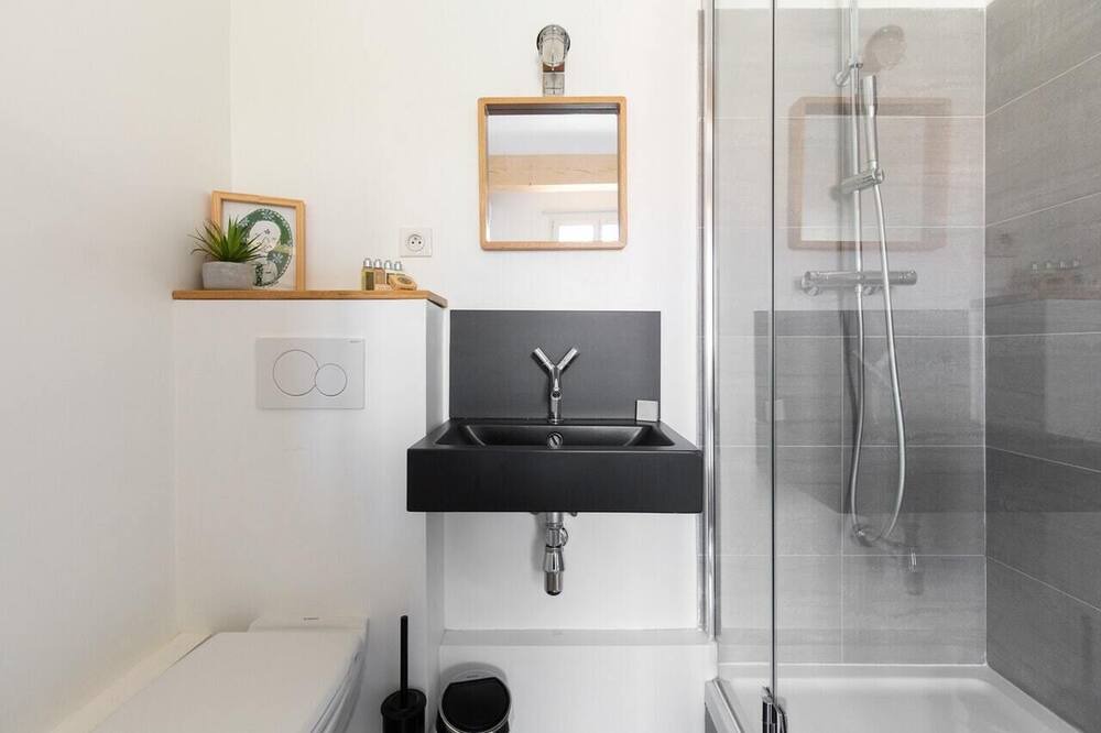 Photo of Bathroom in Carnot