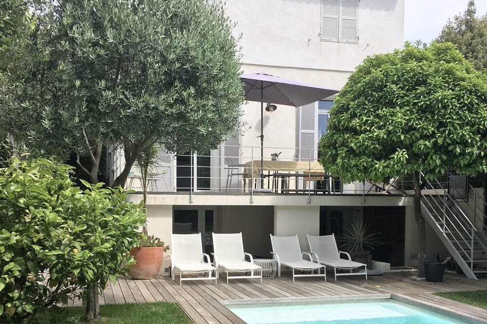 Photo of Outdoor in Carnot