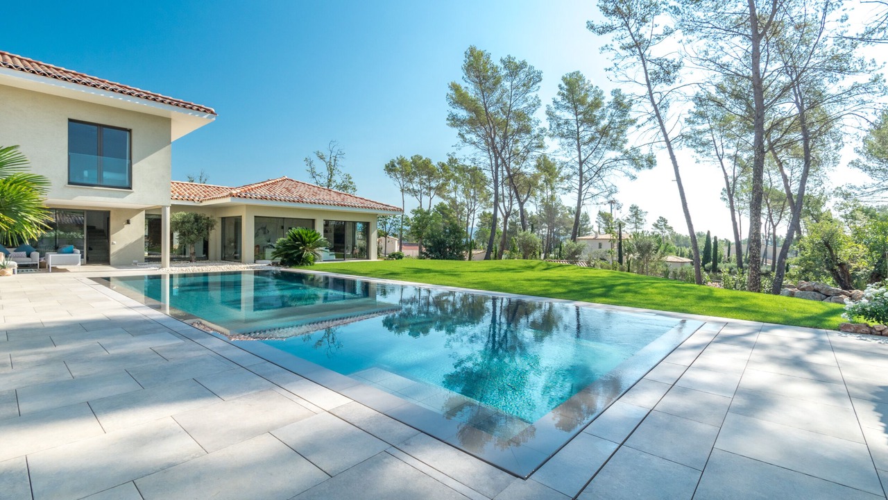 Photo of Outdoor in Tourrettes