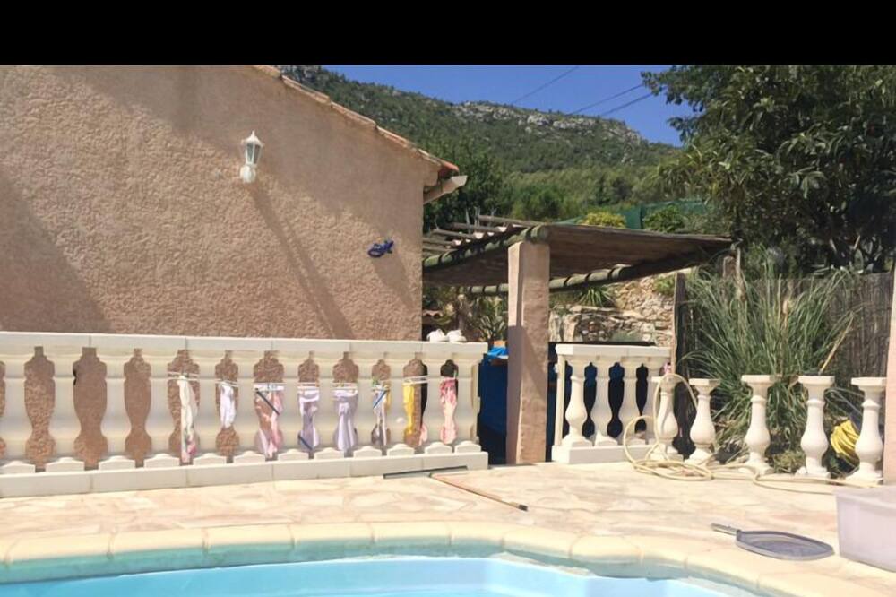 Photo of Outdoor in Cuges-les-Pins