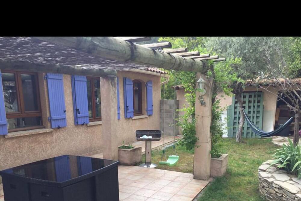 Photo of Others in Cuges-les-Pins