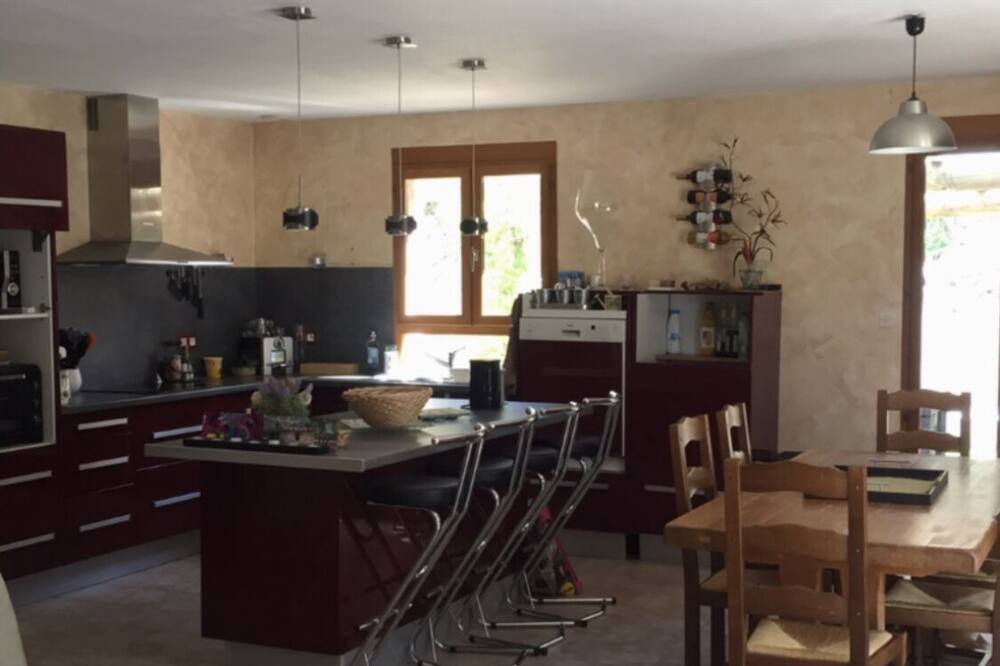 Photo of Others in Cuges-les-Pins